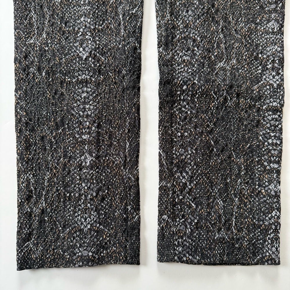 ELLIOTT LAUREN Snakeskin Print Pull On Skinny Legging Size 4 Pant 29 inch waist - Picture 12 of 13